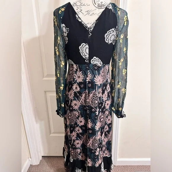 chinese dress ladies Pliss Sleeveless Maxi Dress  Anna Sui
